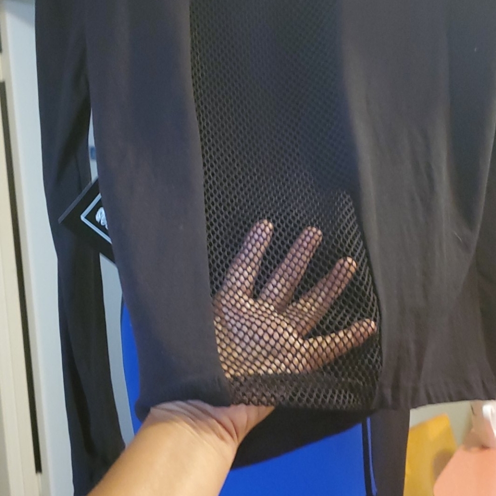 Hoodie and leggings - Picture 2 of 5